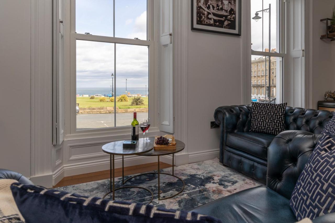 Apartamento Sapphire Seas Whitby Exterior foto