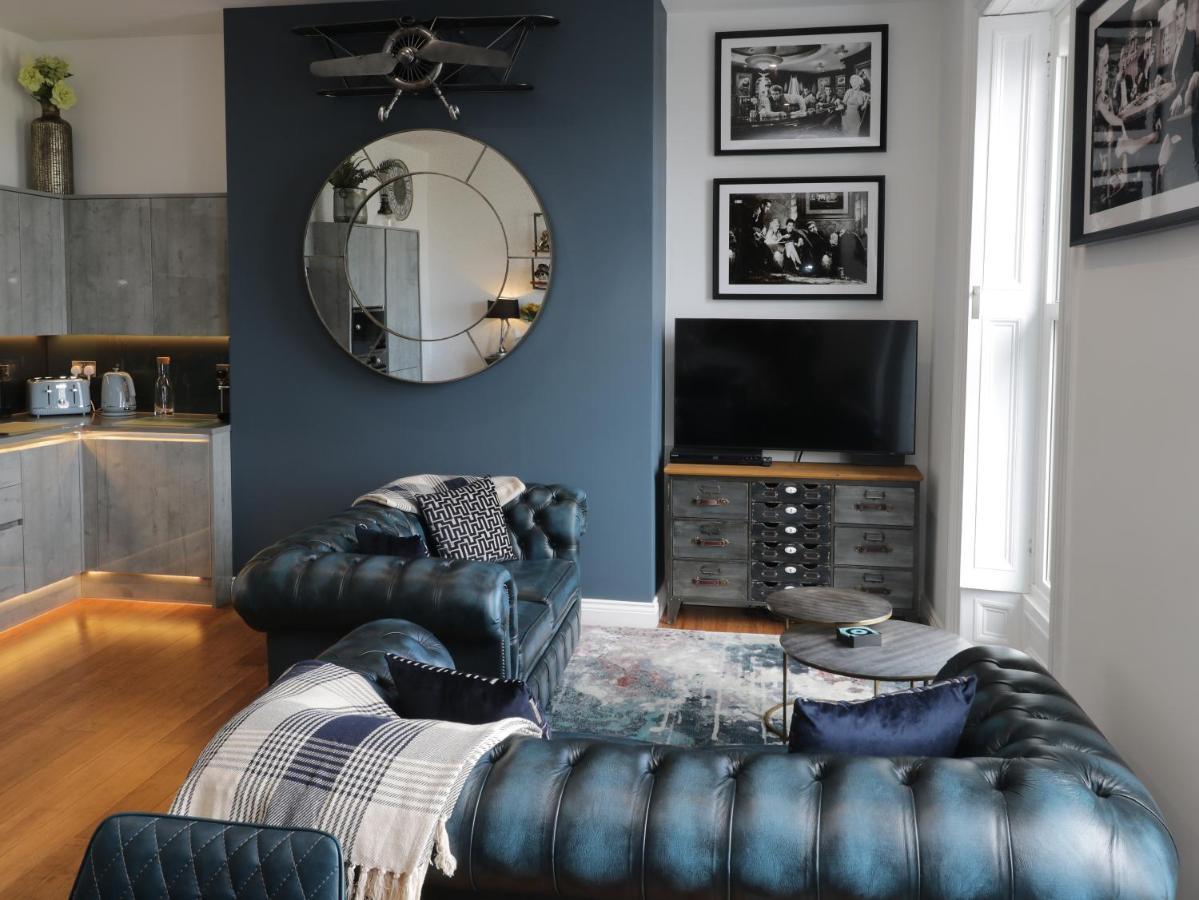 Apartamento Sapphire Seas Whitby Exterior foto